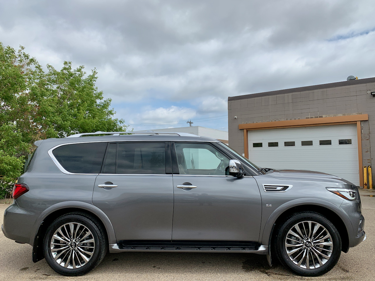 2018 Infiniti QX80 7 PASSENGER Deluxe Technology 1 owner No Accident ...