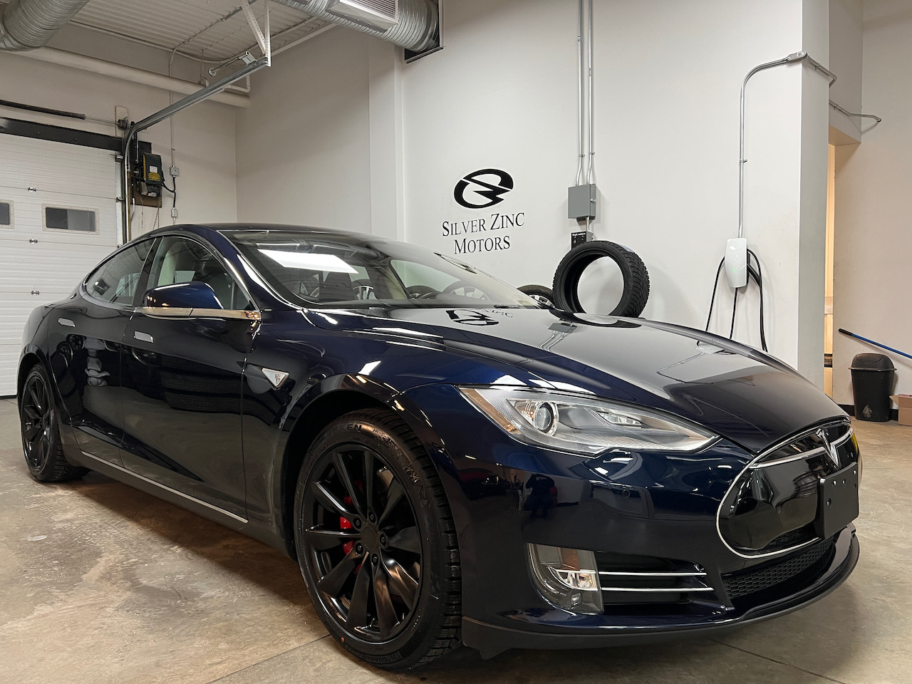 2014 Tesla Model S P85 RARE 95 New Condition 1 Owner No Accident   P85W 1 